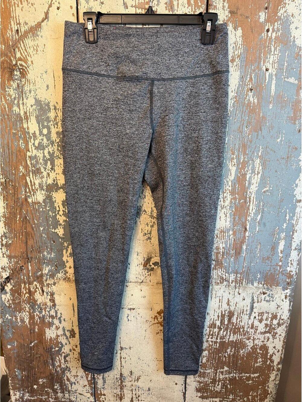 Victoria's Secret Knockout Tights Leggings VSX Sport size Medium Marl Gray